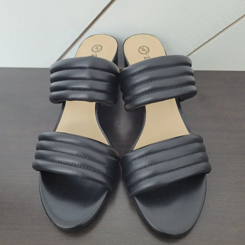 NEW Bella-Vita Georgette Womens 11M Black Leather Slide Sandals 4PT